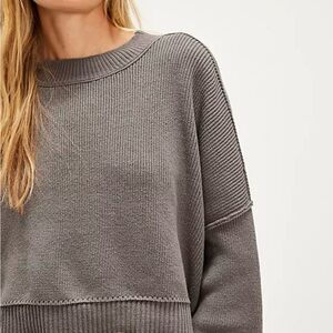 ✨ FREE PEOPLE Easy Street Crop Pullover ✨
Color: Lavender Frost 💜 | Size: Medium